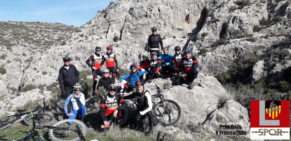 peña roya.jpg (576.63 KiB) Visto 1027 veces peña roya.jpg