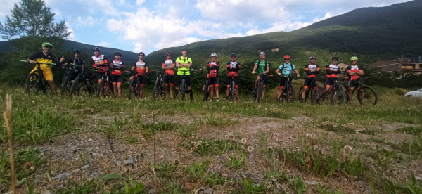 6F4CF2EB-1A2A-4B4F-A997-402F52049171.jpeg (201.16 KiB) Visto 830 veces 6F4CF2EB-1A2A-4B4F-A997-402F52049171.jpeg